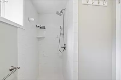 1330 SW Hume St, Portland, OR 97219 - Photo 27