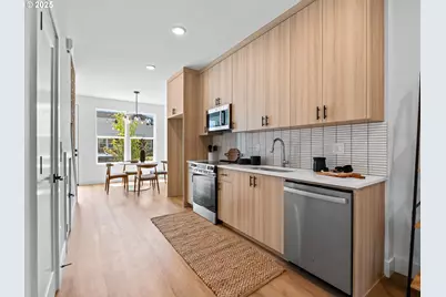 265 N Skidmore St #3, Portland, OR 97217 - Photo 5
