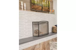 940 W Luellen Dr, Roseburg, OR 97471 - Photo 3