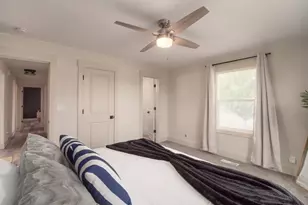 940 W Luellen Dr, Roseburg, OR 97471 - Photo 17