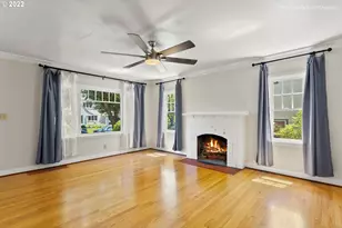 515 SE Peacock Ln, Portland, OR 97214 - Photo 5