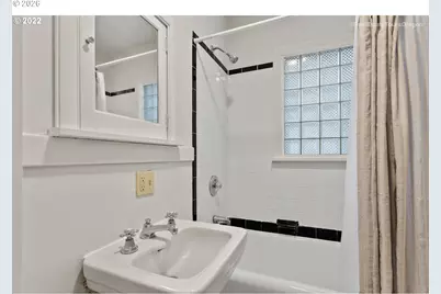 515 SE Peacock Ln, Portland, OR 97214 - Photo 13