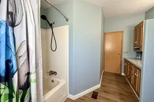 1312 Sunny Ct, Sutherlin, OR 97479 - Photo 15