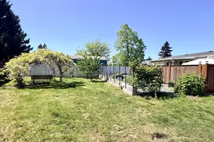 1312 Sunny Ct, Sutherlin, OR 97479 - Photo 25