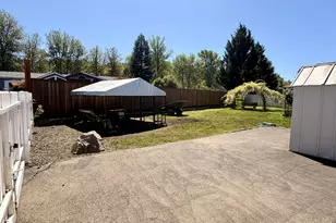 1312 Sunny Ct, Sutherlin, OR 97479 - Photo 21