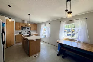 1312 Sunny Ct, Sutherlin, OR 97479 - Photo 7