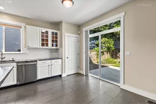 364 NE 20th Ave, Canby, OR 97013 - Photo 7