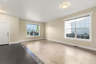 364 NE 20th Ave, Canby, OR 97013 - Photo 3