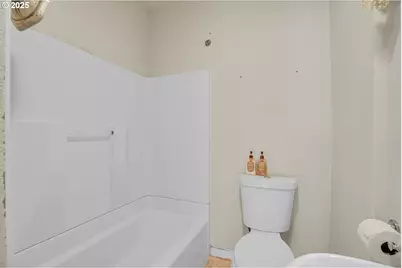 3633 SE Henderson St, Portland, OR 97202 - Photo 25