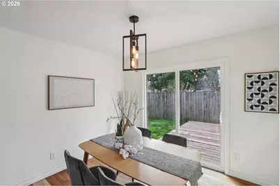 15220 NE Couch Ct, Portland, OR 97230 - Photo 9