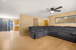 1364 SE Fir Grove Loop, Hillsboro, OR 97123 - Photo 7