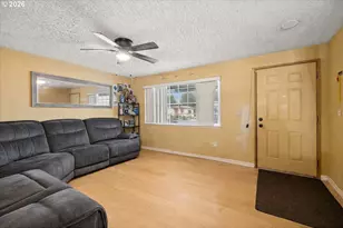 1364 SE Fir Grove Loop, Hillsboro, OR 97123 - Photo 5