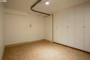 7980 Southeast Grand Avenue, Portland, OR 97202 - Photo 25
