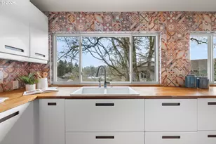 15330 NW Oak Hills Dr, Beaverton, OR 97006 - Photo 15