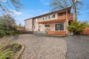 15330 NW Oak Hills Dr, Beaverton, OR 97006 - Photo 37