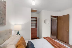 15330 NW Oak Hills Dr, Beaverton, OR 97006 - Photo 23