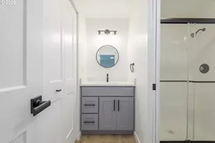 2817 Applewood Ln, Eugene, OR 97408 - Photo 23