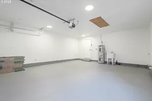 2817 Applewood Ln, Eugene, OR 97408 - Photo 31