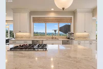 2324 NW Pinnacle Dr, Portland, OR 97229 - Photo 13