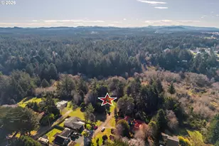 498 Klamath Ave SE, Bandon, OR 97411 - Photo 5