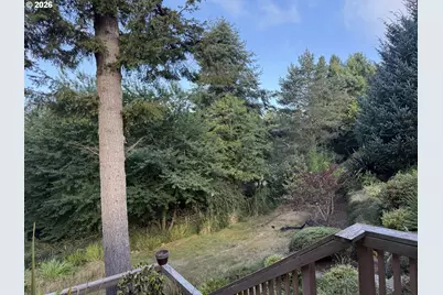 498 Klamath Ave SE, Bandon, OR 97411 - Photo 13
