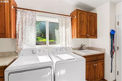 24466 Bolton Hill Rd, Veneta, OR 97487 - Photo 21