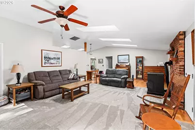 24466 Bolton Hill Rd, Veneta, OR 97487 - Photo 15