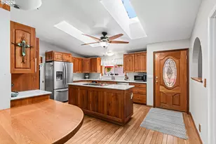 24466 Bolton Hill Rd, Veneta, OR 97487 - Photo 9