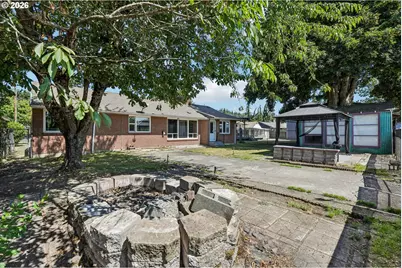 2219 Ocean Beach Hwy, Longview, WA 98632 - Photo 3