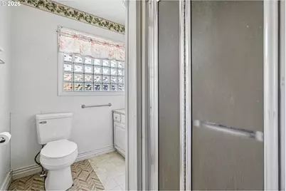 2219 Ocean Beach Hwy, Longview, WA 98632 - Photo 15