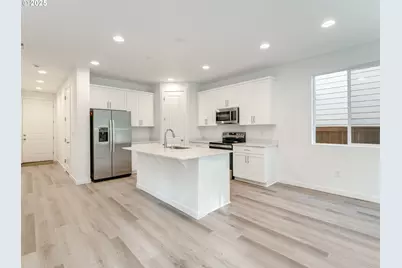 2143 SW 5th Pl, Battle Ground, WA 98604 - Photo 3