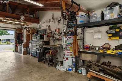 18955 SW Boucher Ct, Aloha, OR 97003 - Photo 27