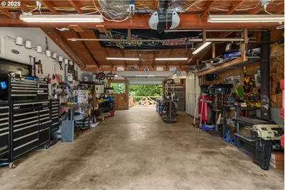 18955 SW Boucher Ct, Aloha, OR 97003 - Photo 25