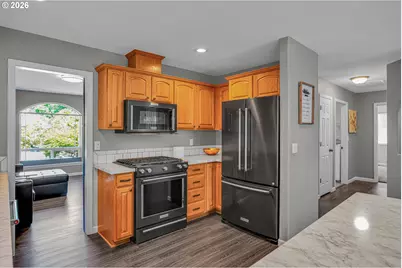 3755 NE 203rd Ave, Fairview, OR 97024 - Photo 9