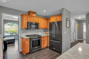 3755 NE 203rd Ave, Fairview, OR 97024 - Photo 9
