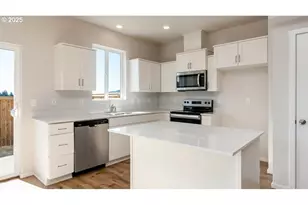 3564 SW 36th St, Gresham, OR 97080 - Photo 3