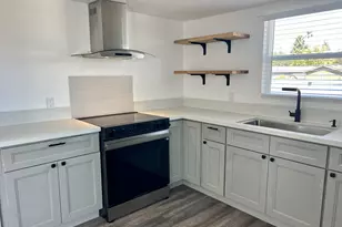 620 SE 2nd Ave, Canby, OR 97013 - Photo 5