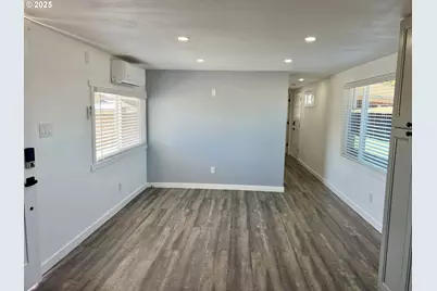 620 SE 2nd Ave, Canby, OR 97013 - Photo 7