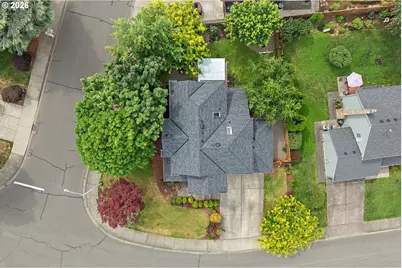 2494 NE Estate Dr, Hillsboro, OR 97124 - Photo 37