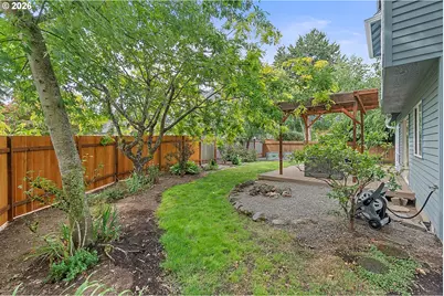 2494 NE Estate Dr, Hillsboro, OR 97124 - Photo 33