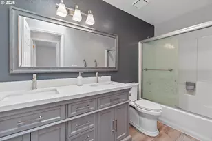 2494 NE Estate Dr, Hillsboro, OR 97124 - Photo 29