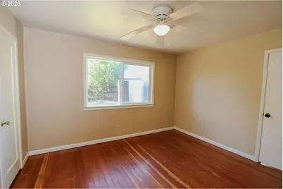 1582 NW Fairmount St, Roseburg, OR 97470 - Photo 19