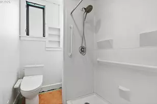 309 SE 47th Ave, Portland, OR 97215 - Photo 21