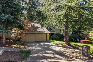 3040 Royce Way, Lake Oswego, OR 97034 - Photo 5