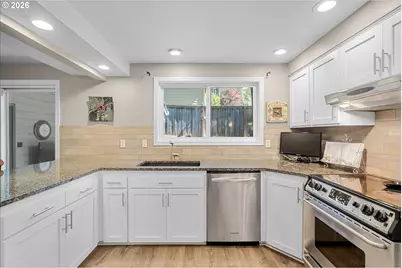 3040 Royce Way, Lake Oswego, OR 97034 - Photo 15