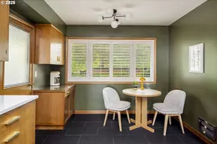 6505 SE Thorburn St, Portland, OR 97215 - Photo 17