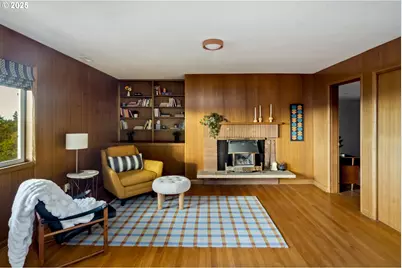 6505 SE Thorburn St, Portland, OR 97215 - Photo 25