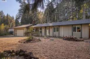 4680 W Hillside Dr, Eugene, OR 97405 - Photo 5