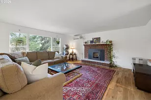 4680 W Hillside Dr, Eugene, OR 97405 - Photo 7