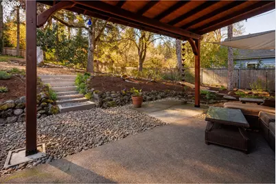 4680 W Hillside Dr, Eugene, OR 97405 - Photo 29